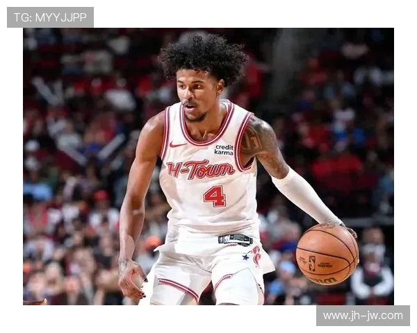 浓眉坚定信念每场比赛全力以赴争取胜利不放弃